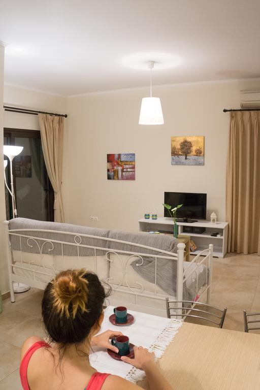 Apartmán Porfyra'S Island Makrýgialos Exteriér fotografie